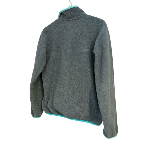 Patagonia Women's Lightweight Synchilla Snap-T Pullover in Gray & Teal, Medium - Picture 9 of 9